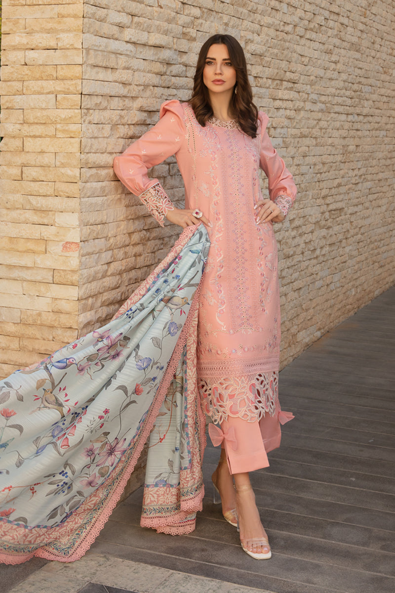 HEAVY EMBROIDERED LAWN 3pc