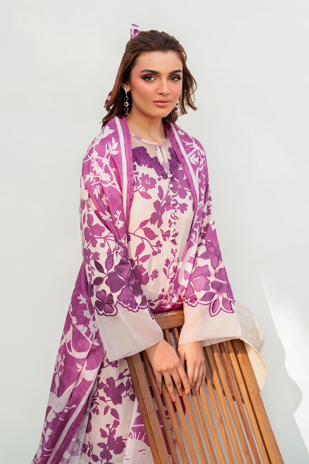 IZNIK-PINK BLOOM-PRINTED EMBROIDERED LAWN 3PC (SL-1755)