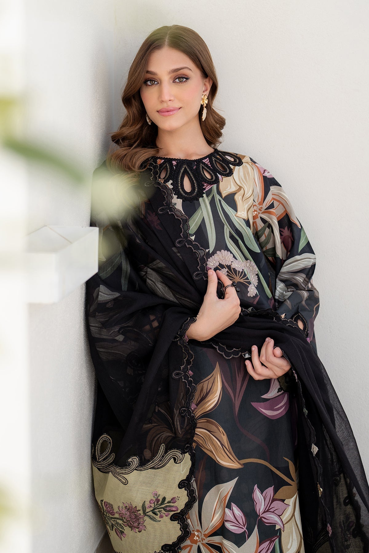 Baroque Print Embroidered Lawn 3pc SL-3050