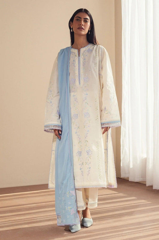 Heavy Embroidered Lawn 3pc