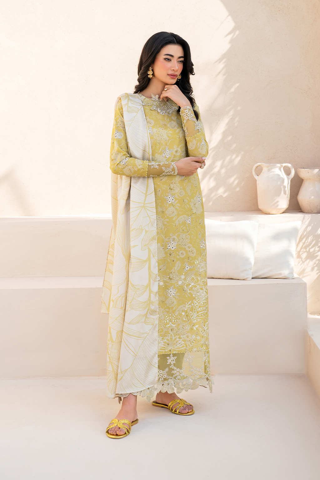 IZNIK Lawn Print Embroidered SL-3298