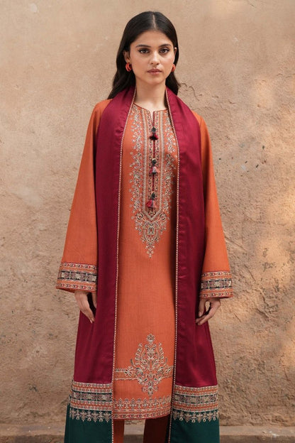 Heavy Embroidered Lawn 3pc