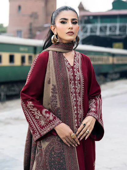 Heavy Embroidered Lawn 3pc
