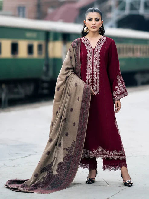 Heavy Embroidered Lawn 3pc