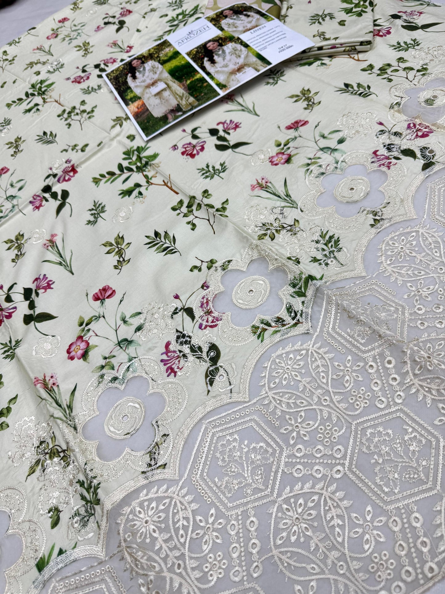 SARDINIA WHITE TULIP-DAMAN BORING PRINTED EMBROIDERED LINEN 3PC (SL-37