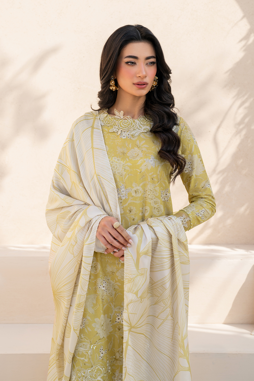 IZNIK Lawn Print Embroidered SL-3298