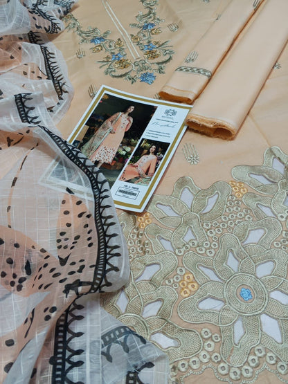 Heavy Embroidered Lawn 3pc