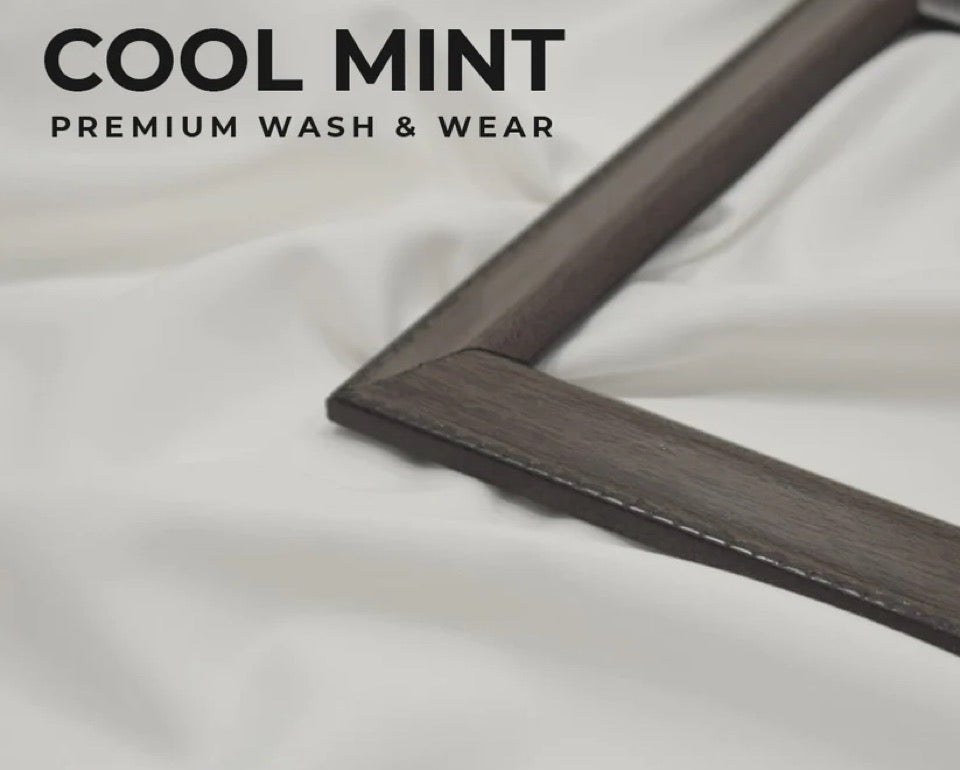 J.MENS SUITE PREMIUM QUALITY WASH&WEAR PEARL WHITE