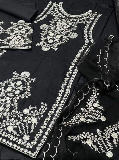 Luxury Embroidered Lawn 3pc SL-804